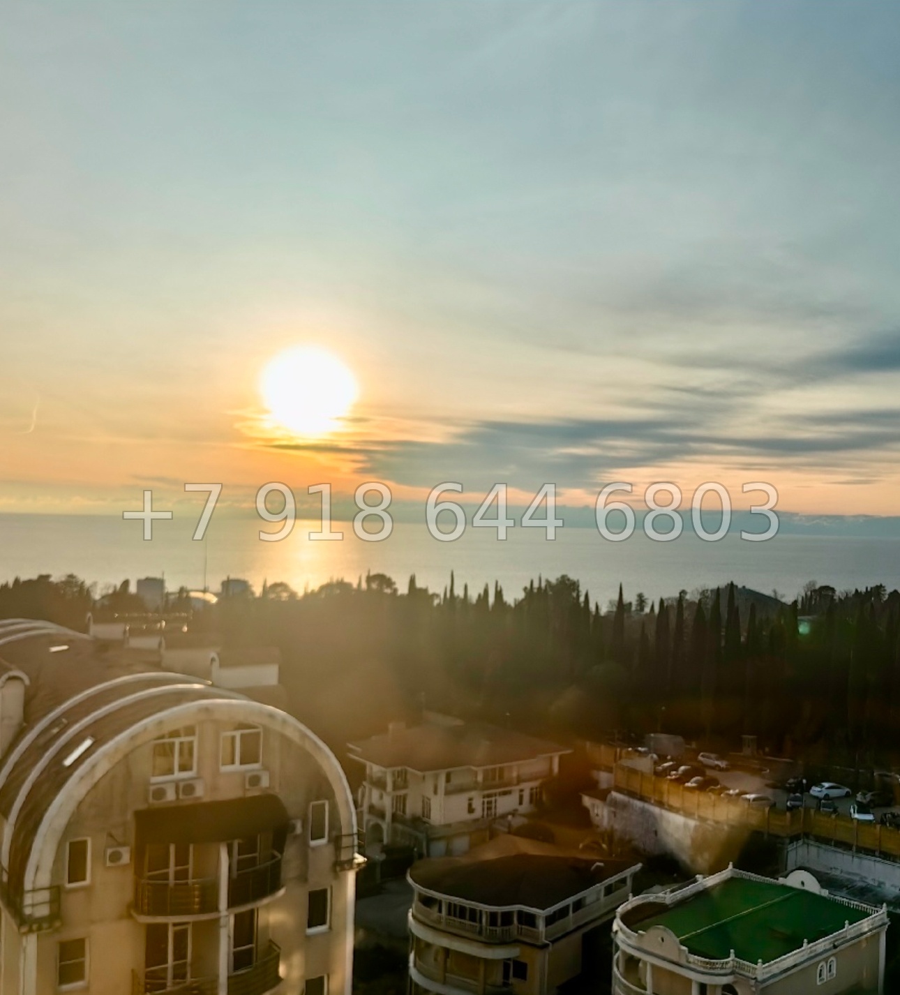 № 374 р. Трёхкомнатная квартира в городе Сочи  - миниатюра 3