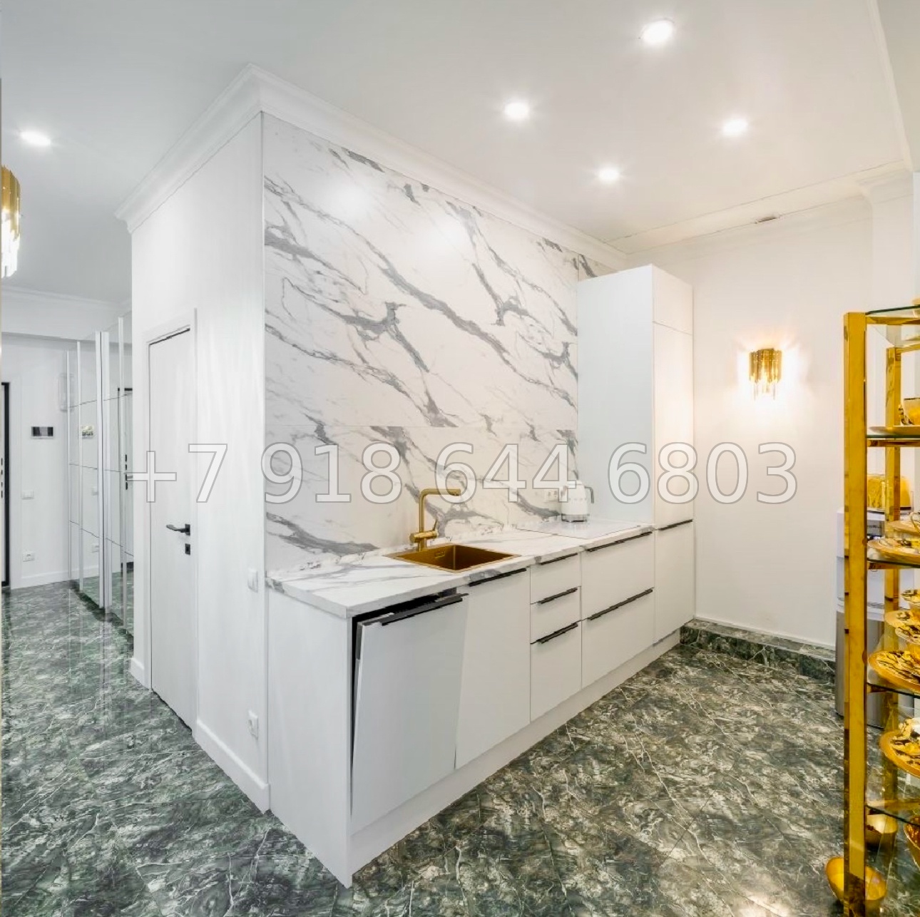 № 562 р. Двухкомнатная в центре Сочи квартира  - миниатюра 8