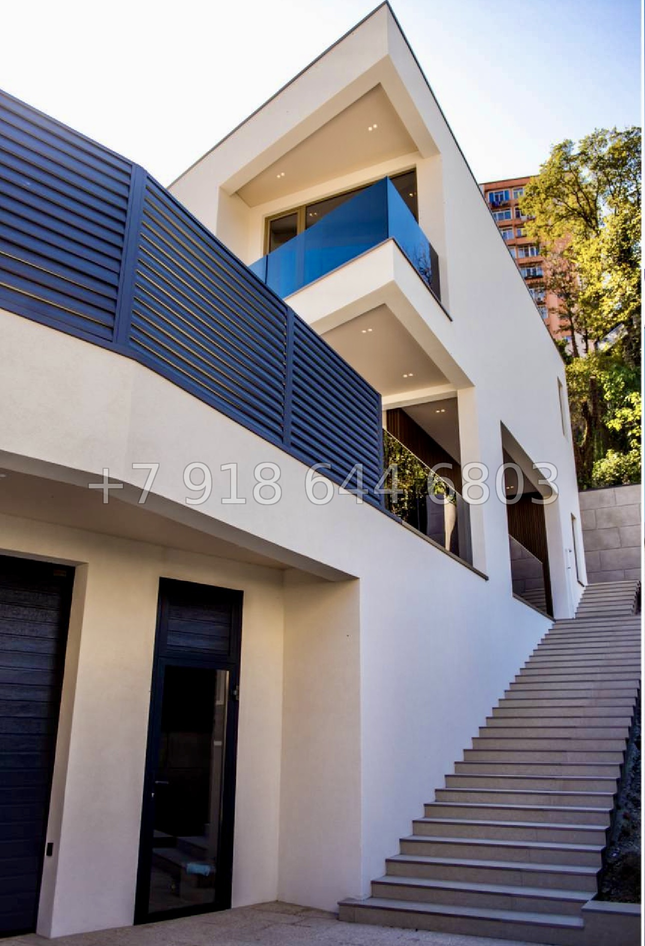 № 36в. Дом с бассейном в центре города Сочи  - миниатюра 4