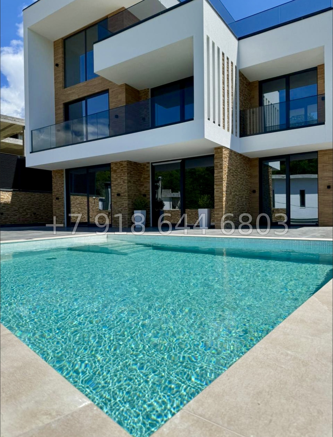 № 9 В. Дом с бассейном в городе Сочи  - миниатюра 9