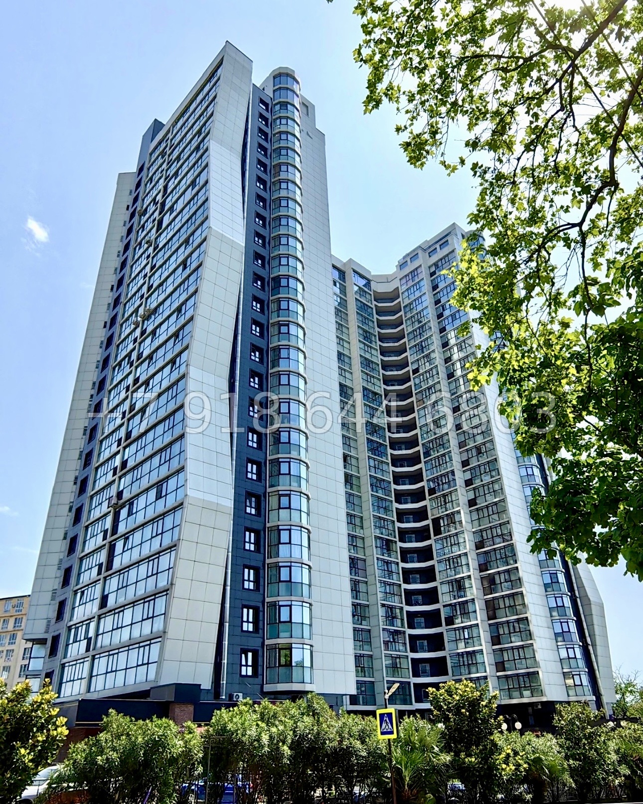 № 40е. Квартира у Парка Ривьера в центре города Сочи ЖК Виктория  - миниатюра 1