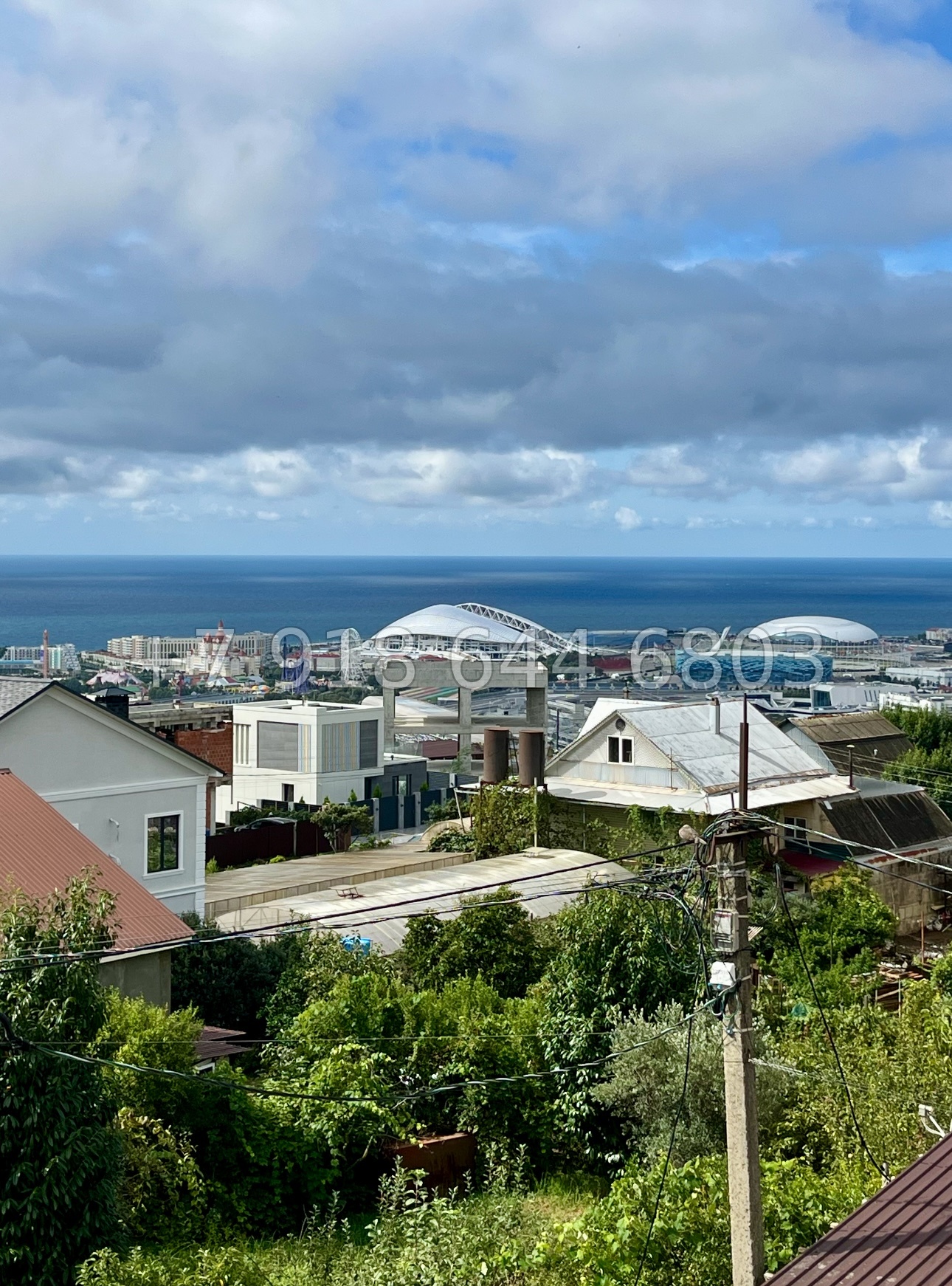 № 32 М. Современный коттедж с бассейном в Адлере  - миниатюра 23