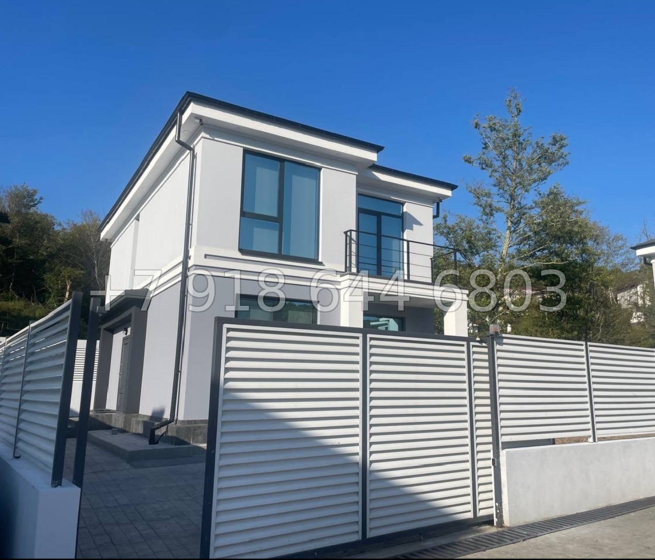 № 194 Б. Дом с ремонтом и мебелью в Адлере  - миниатюра 1