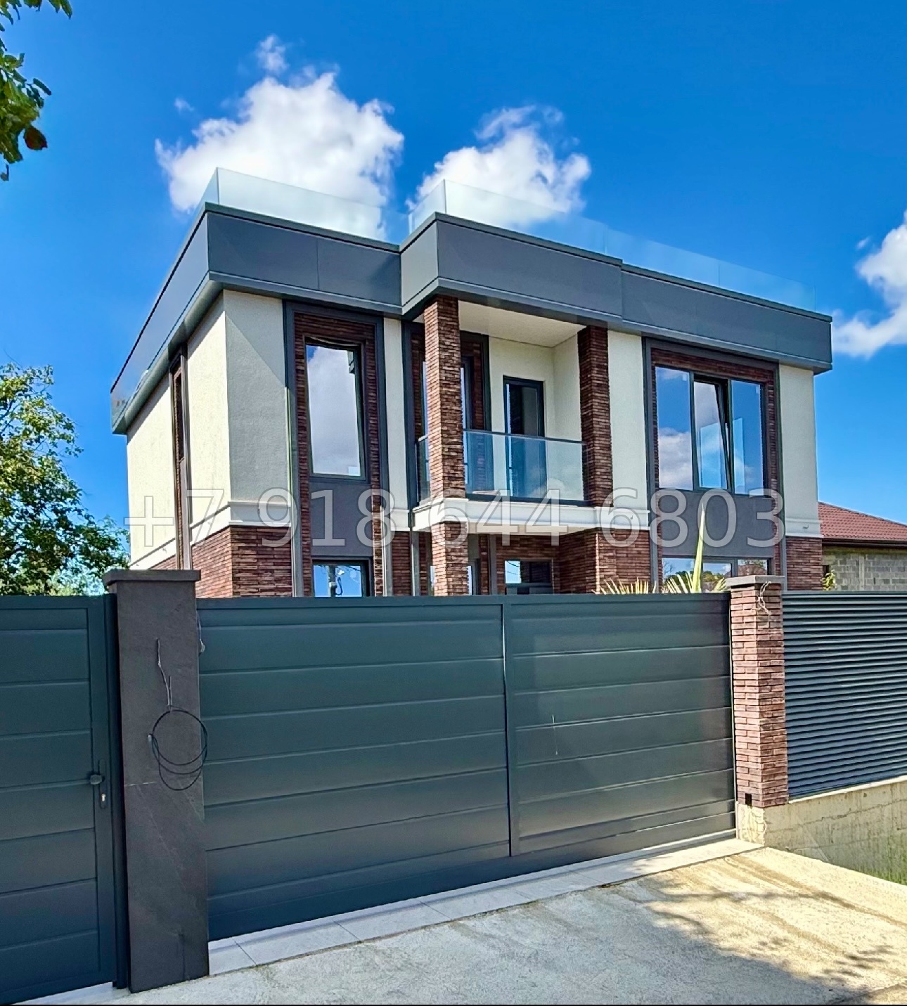 № 15 Б. Дом с бассейном в Адлере  - миниатюра 18