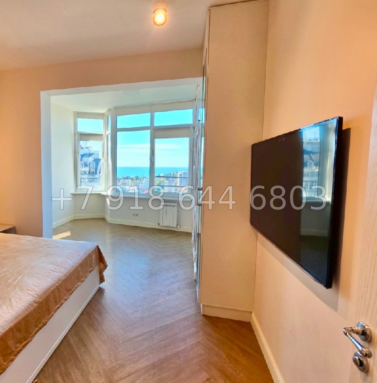 № 53 е. Квартира в центре города Сочи  - миниатюра 10