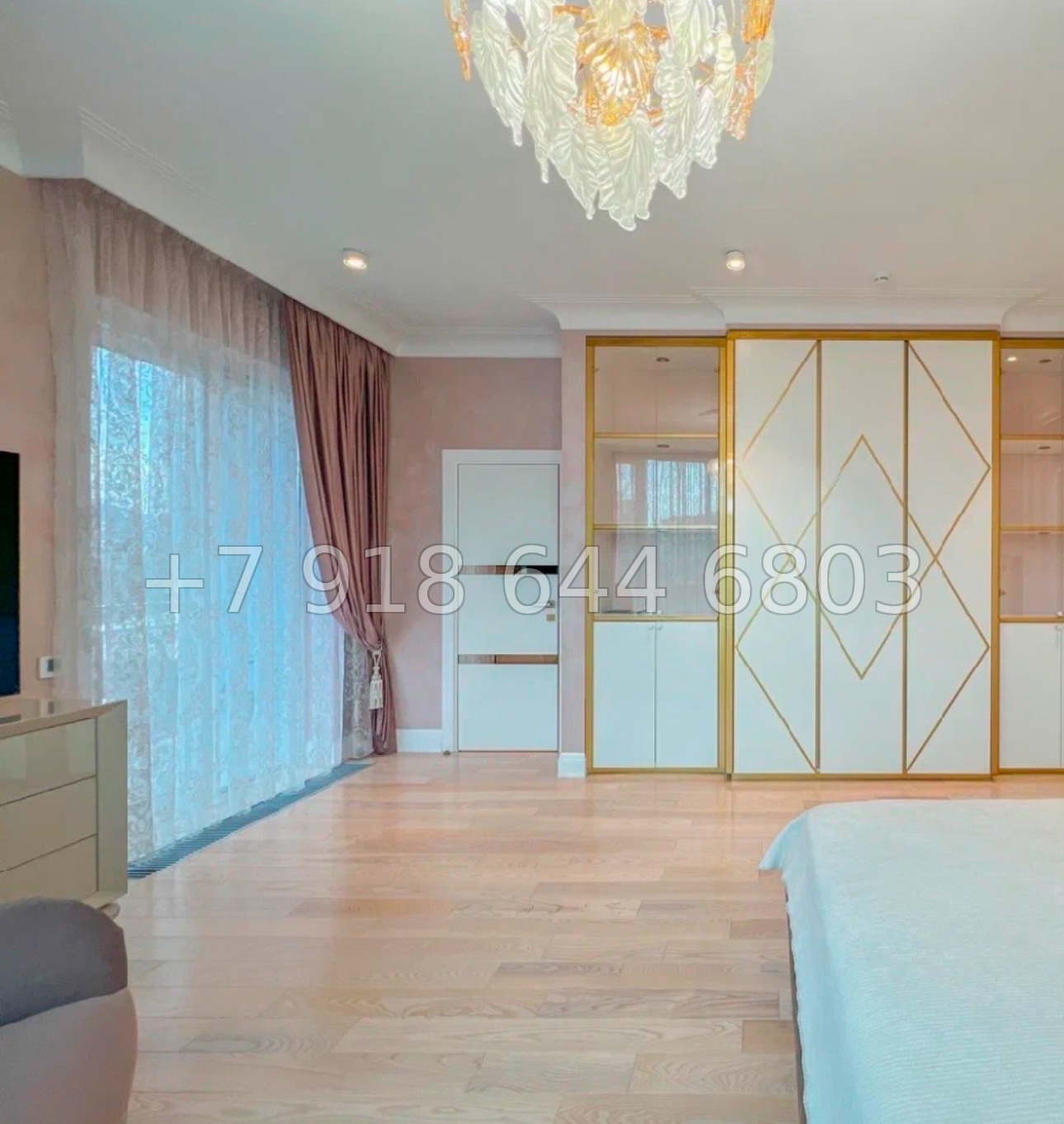 № 48 е. Квартира в центре города Сочи  - миниатюра 2