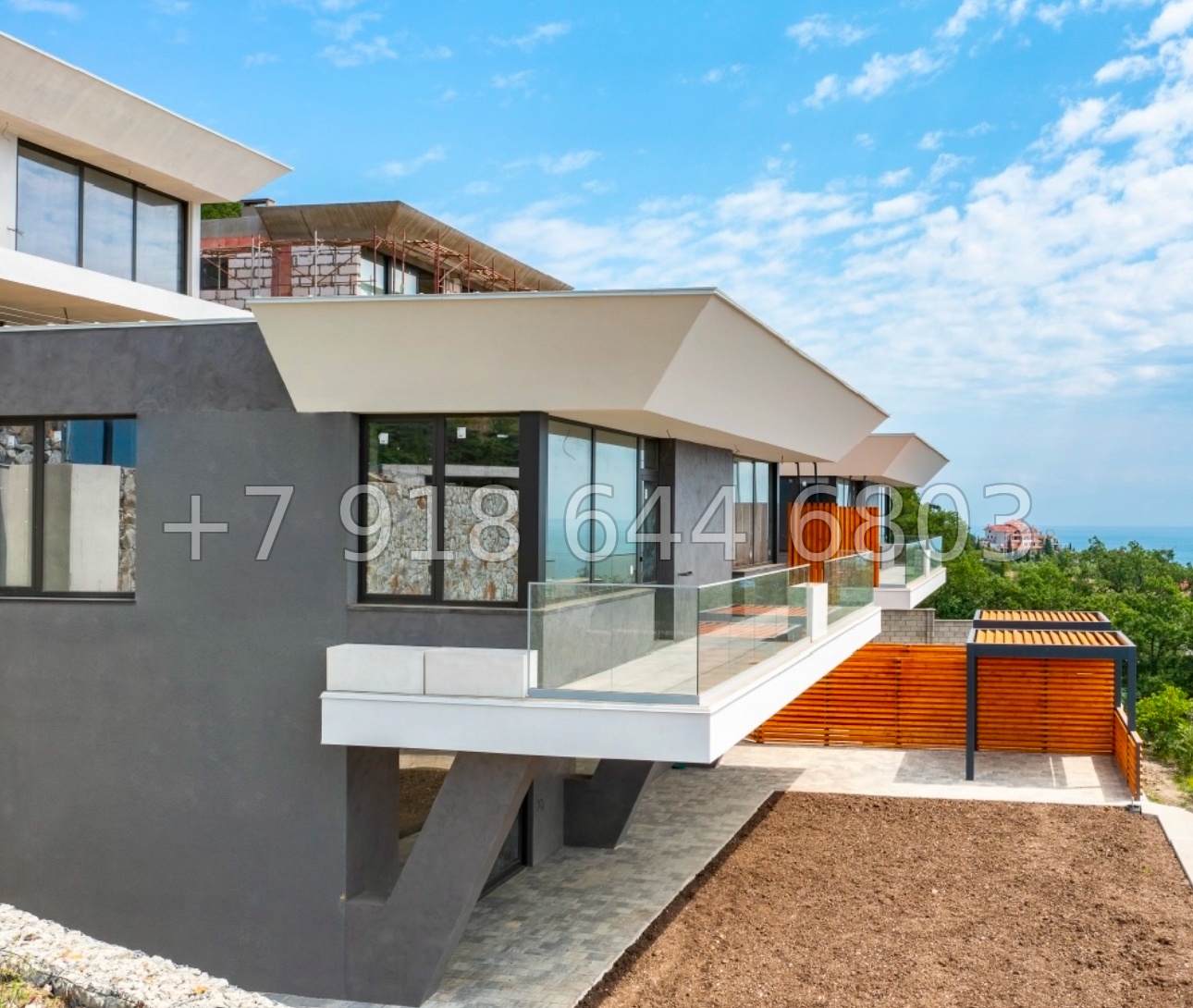 № 1н. Дом в Ялте. Современный и стильный Хайтек  - миниатюра 7