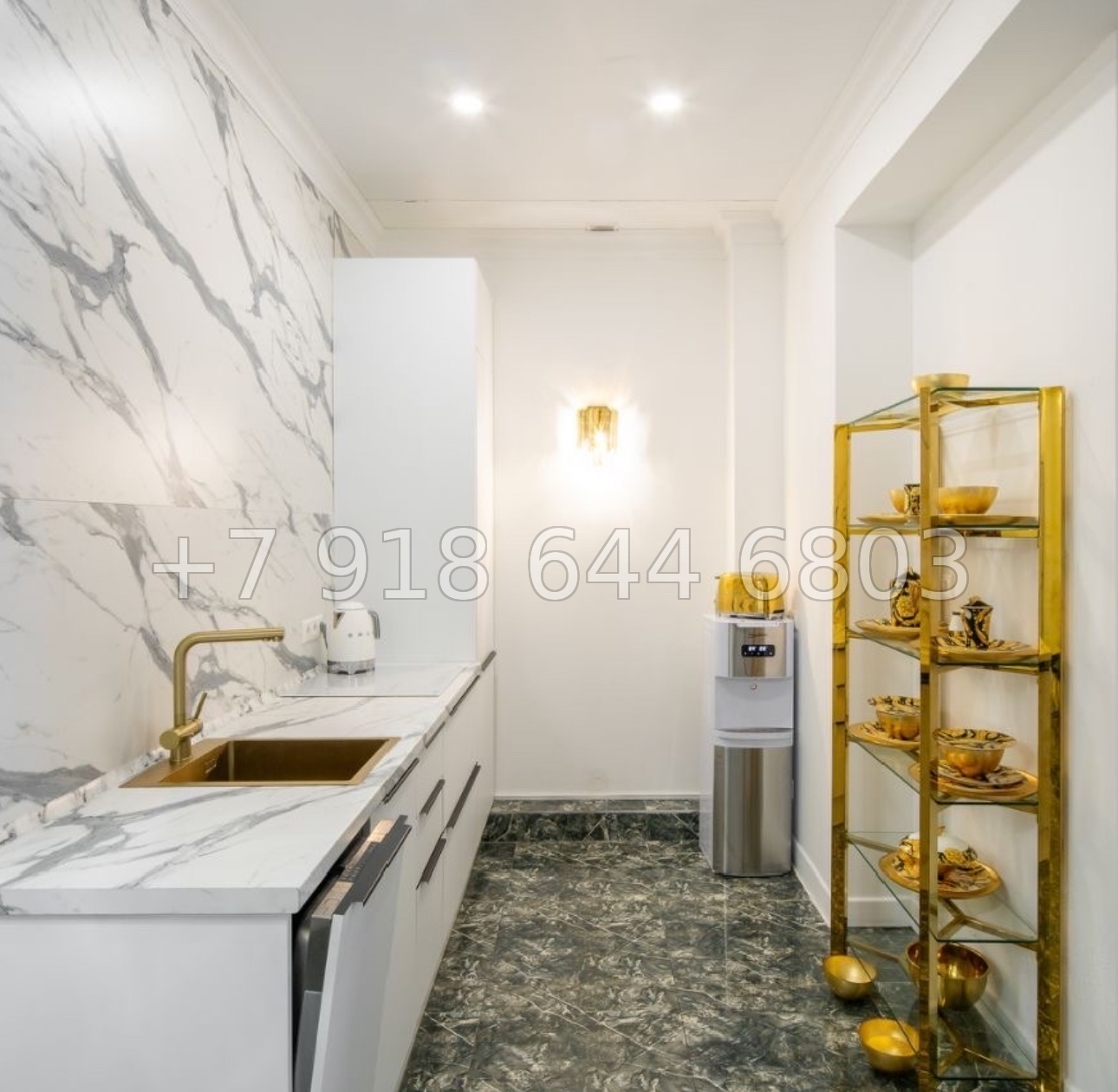 № 562 р. Двухкомнатная в центре Сочи квартира  - миниатюра 13