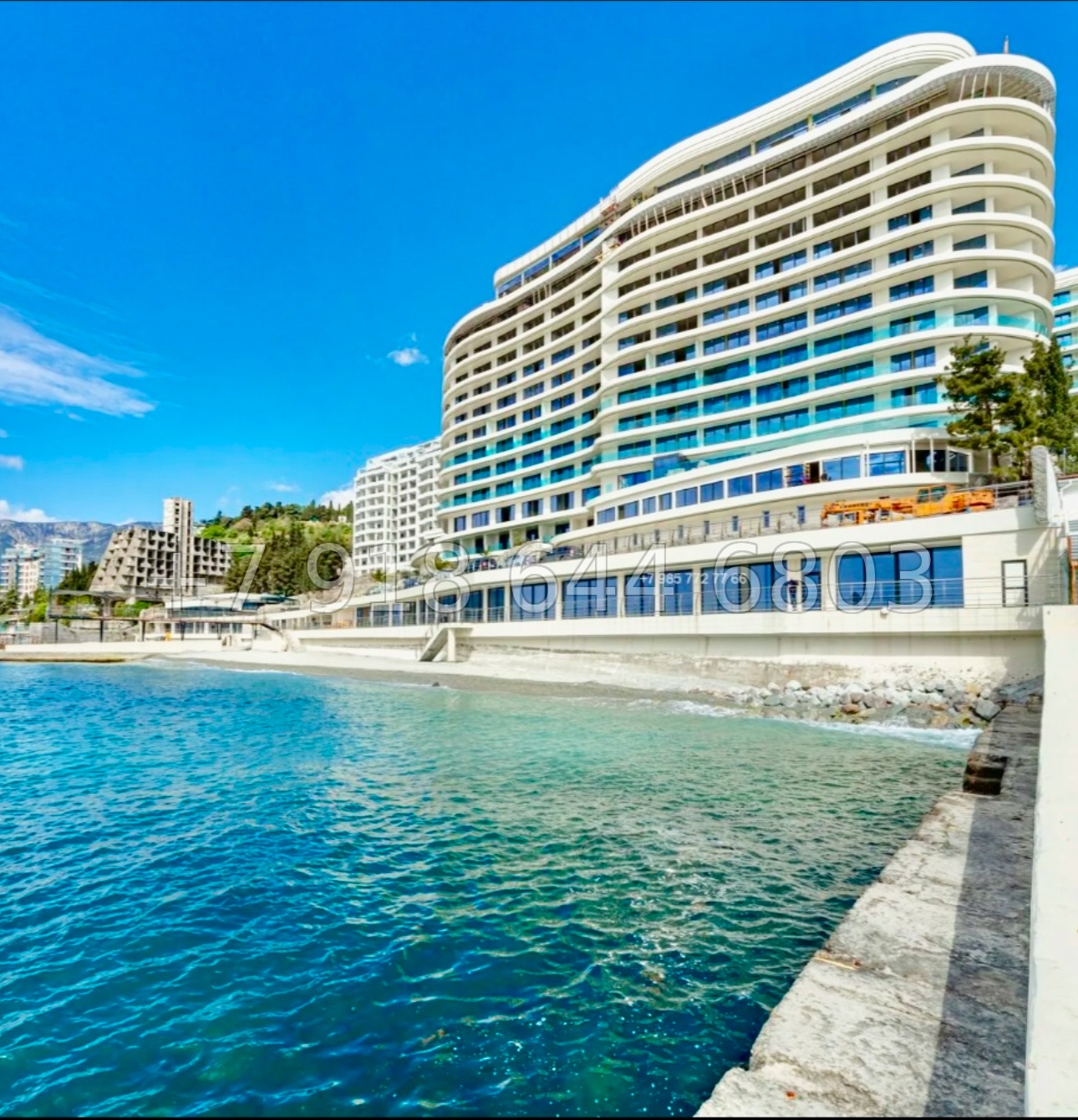 № 54 г. Центр Ялты. АК Sky Plaza 3. Апартаменты на море - миниатюра 2