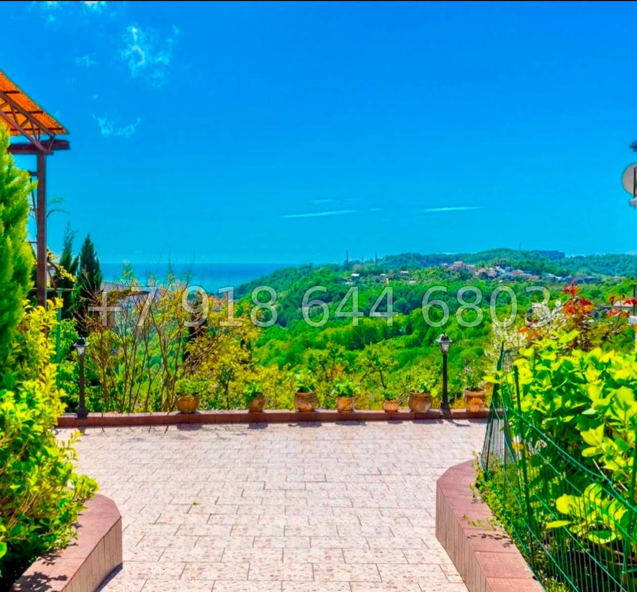 № 31 в. Три дома с бассейном. Один для прислуги. Дом с видом на море в Сочи  - миниатюра 7