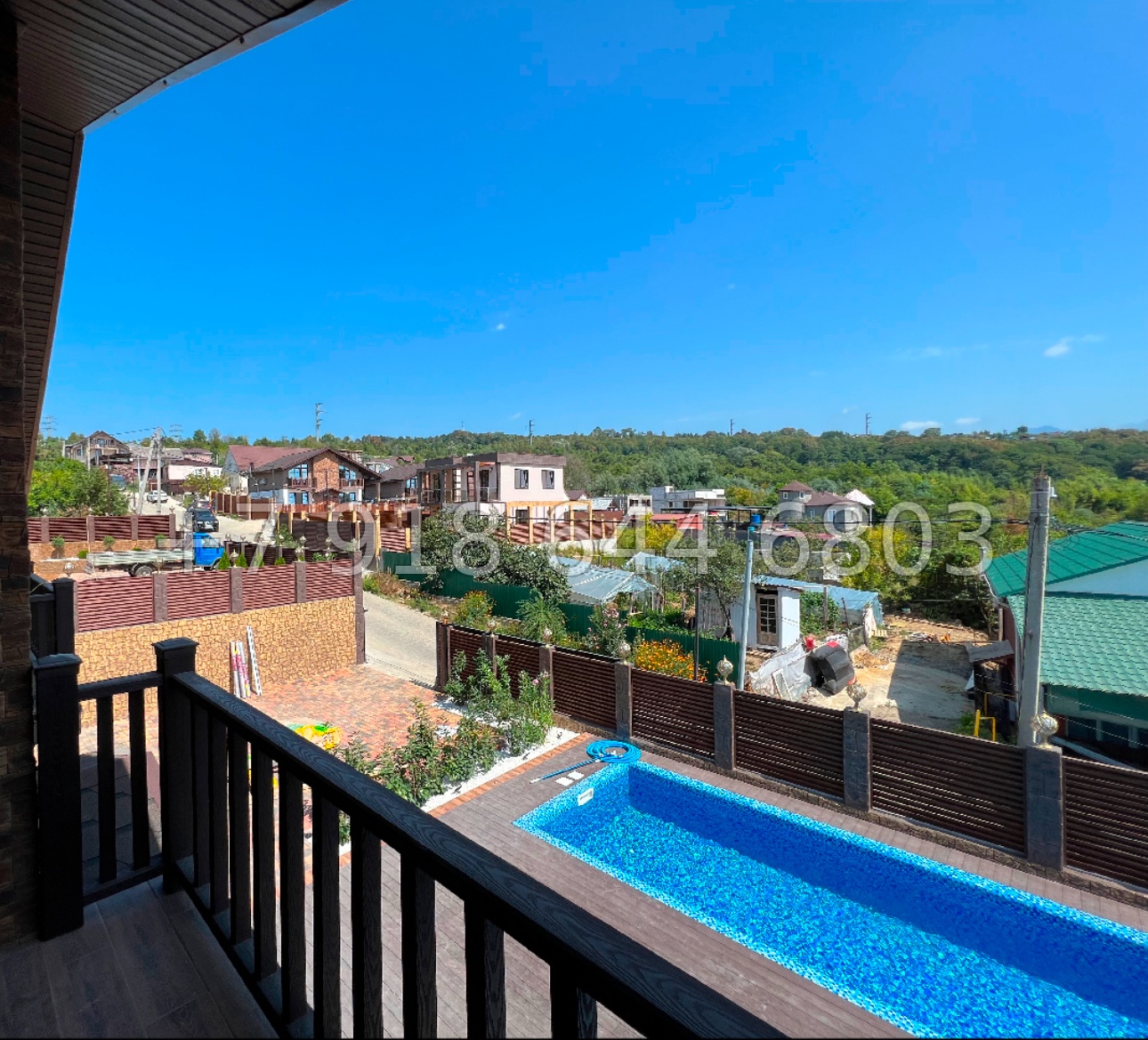 № 168 Б. Дом с большим бассейном в Адлере  - миниатюра 11