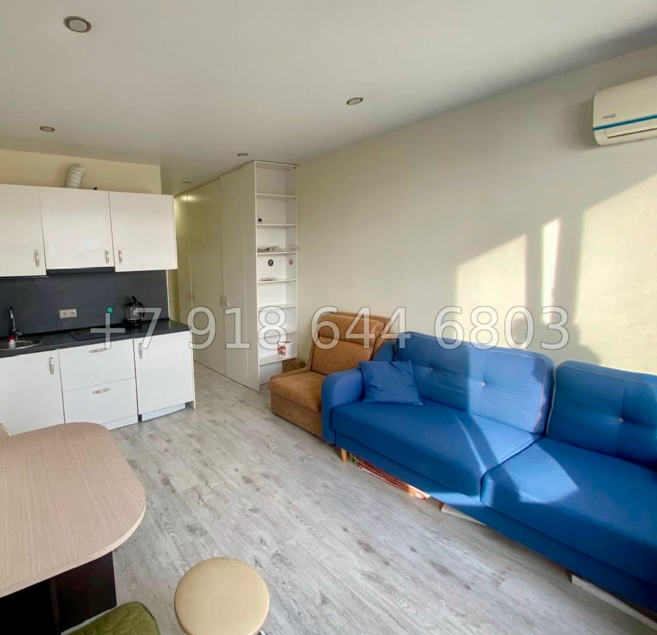 № 78п. Квартира в Адлере на берегу Черного моря  - миниатюра 1