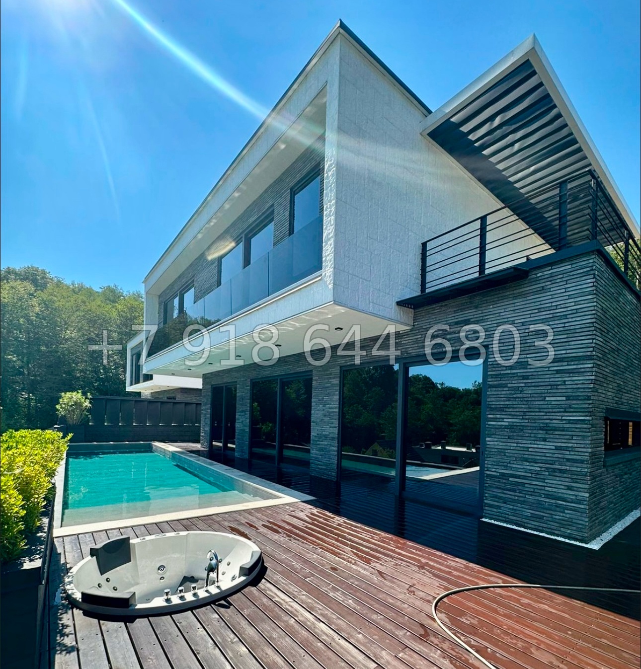 № 23 в. Дом с бассейном в Сочи  - миниатюра 1