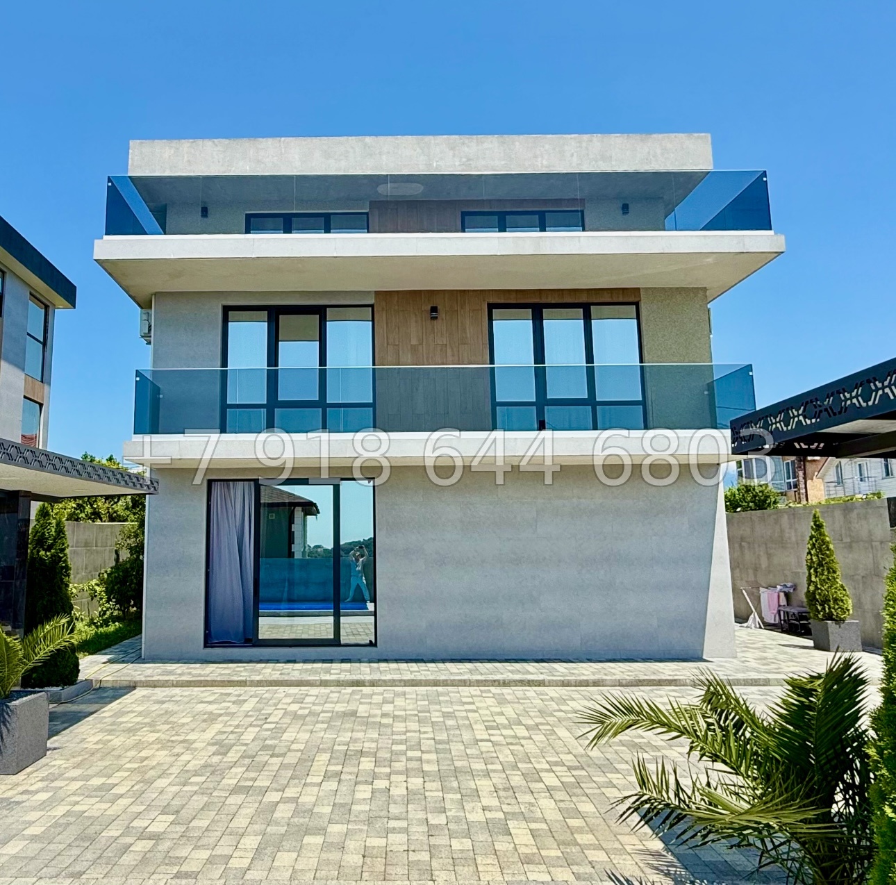 № 14 В. Дом с ремонтом в Адлере  - миниатюра 1