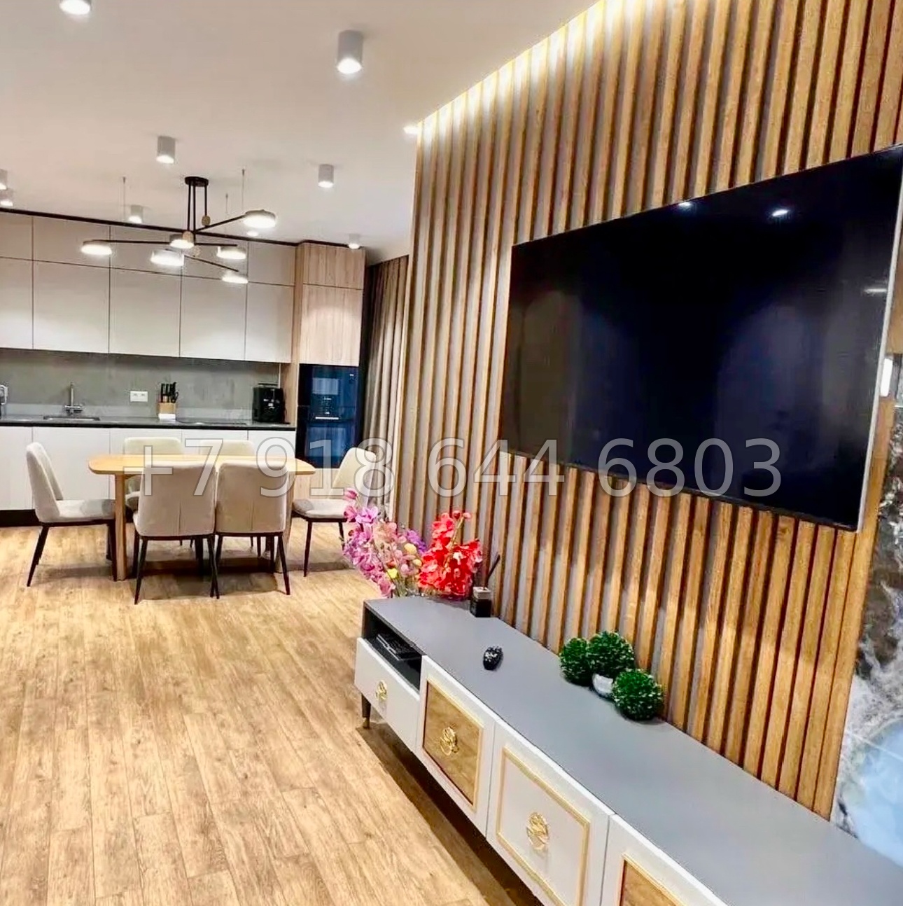 № 289 р. Квартира в самом центре города Сочи  - миниатюра 9