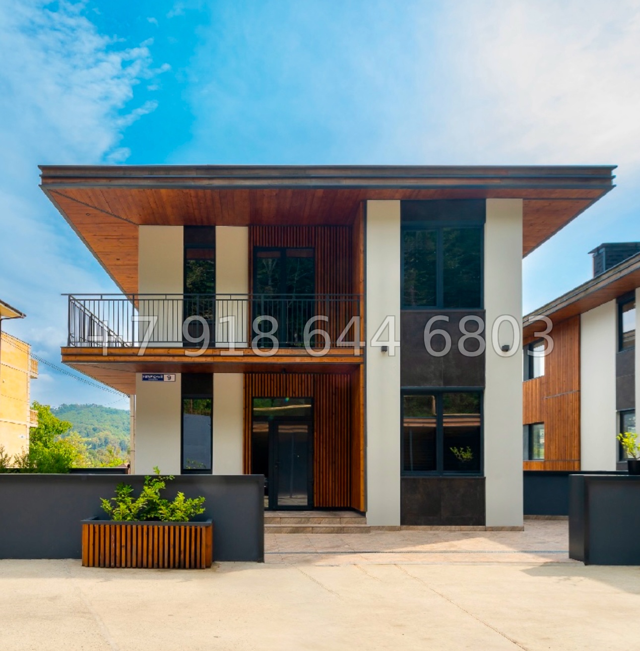 № 53 в. Дом в Адлере с крутым ремонтом  - миниатюра 1