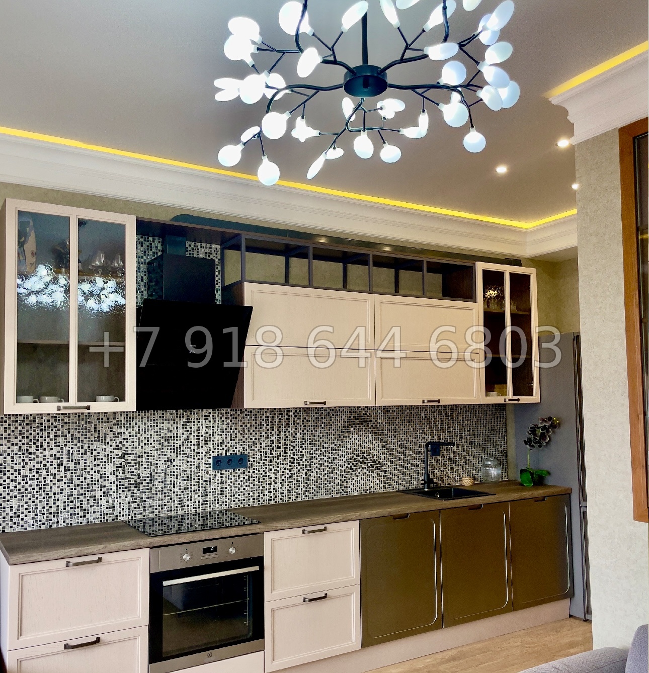 № 448 р. Квартира в центре Адлера  - миниатюра 4