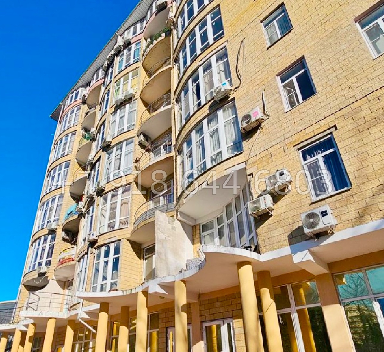 № 84х. Двухкомнатная квартира без ремонта в Сочи  - миниатюра 1