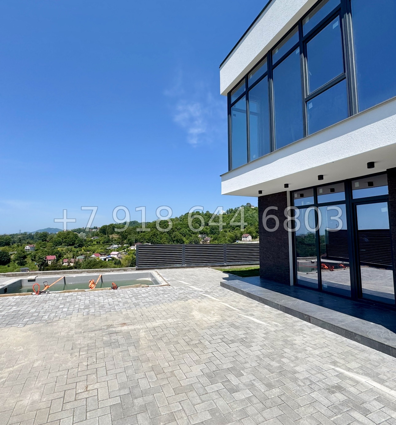 № 28 Б. Дом в Сочи с бассейном  - миниатюра 14