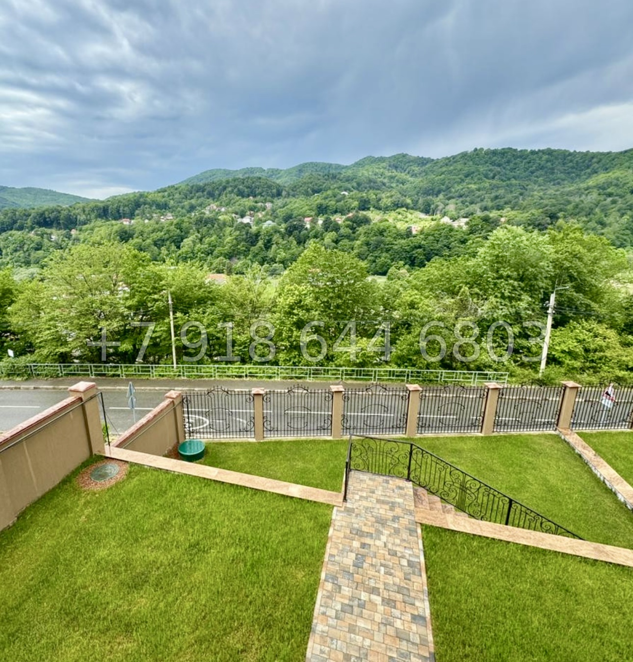 № 77 Б. Два дома в Сочи  - миниатюра 2