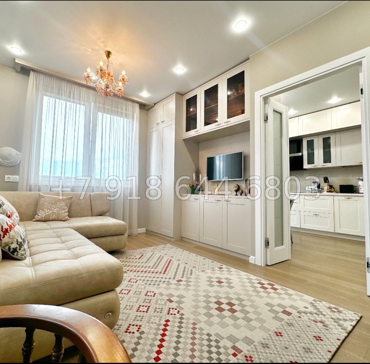 № 45р. Двухкомнатная Квартира в популярном Жилом Комплексе в центре города Сочи.  - миниатюра 4