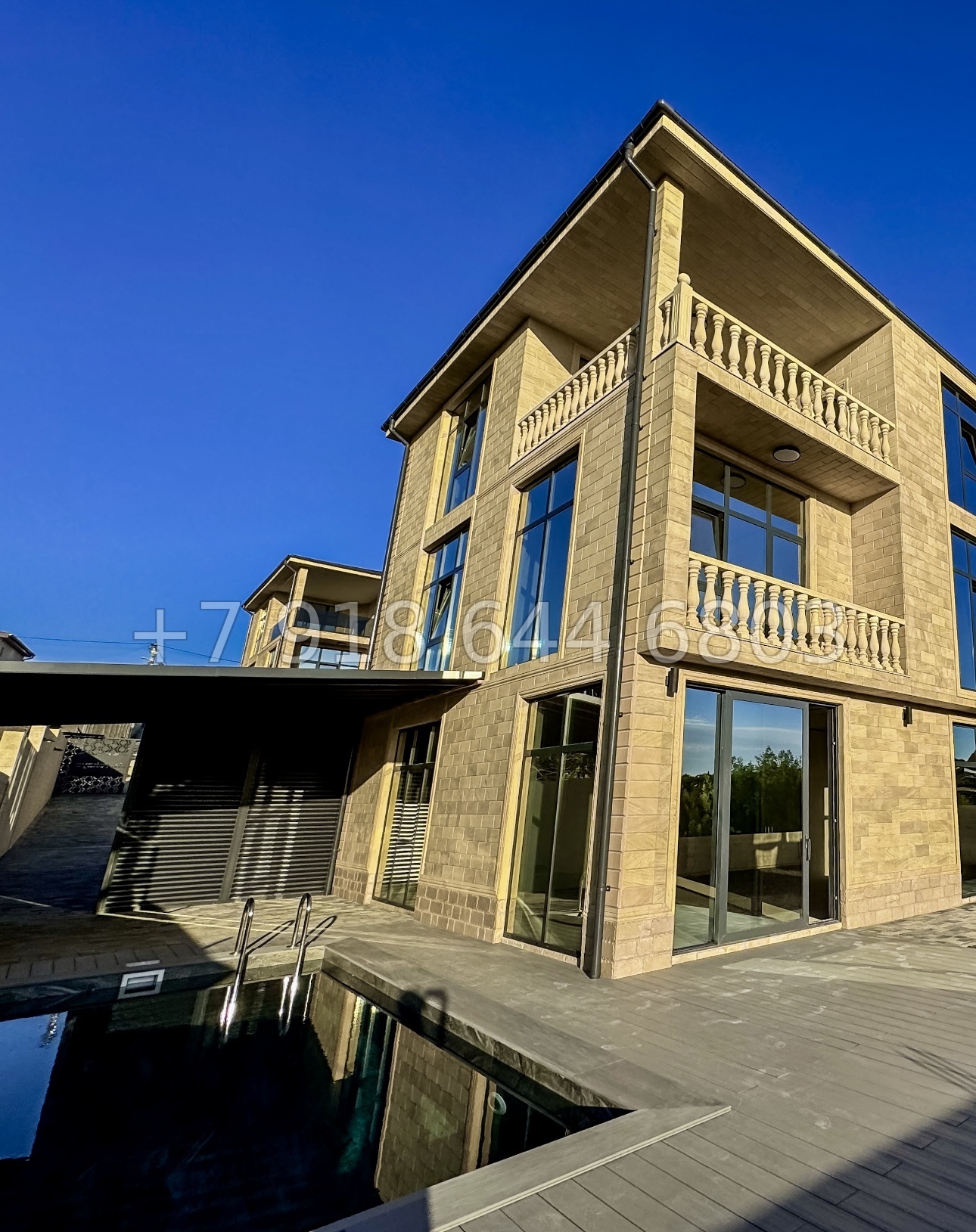 № 21 Б. Два дома с бассейном в Адлере  - миниатюра 4