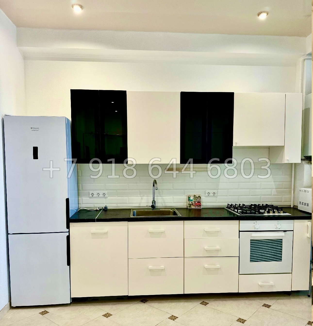 № 492 р. Двухкомнатная Квартира в Адлере  - миниатюра 2