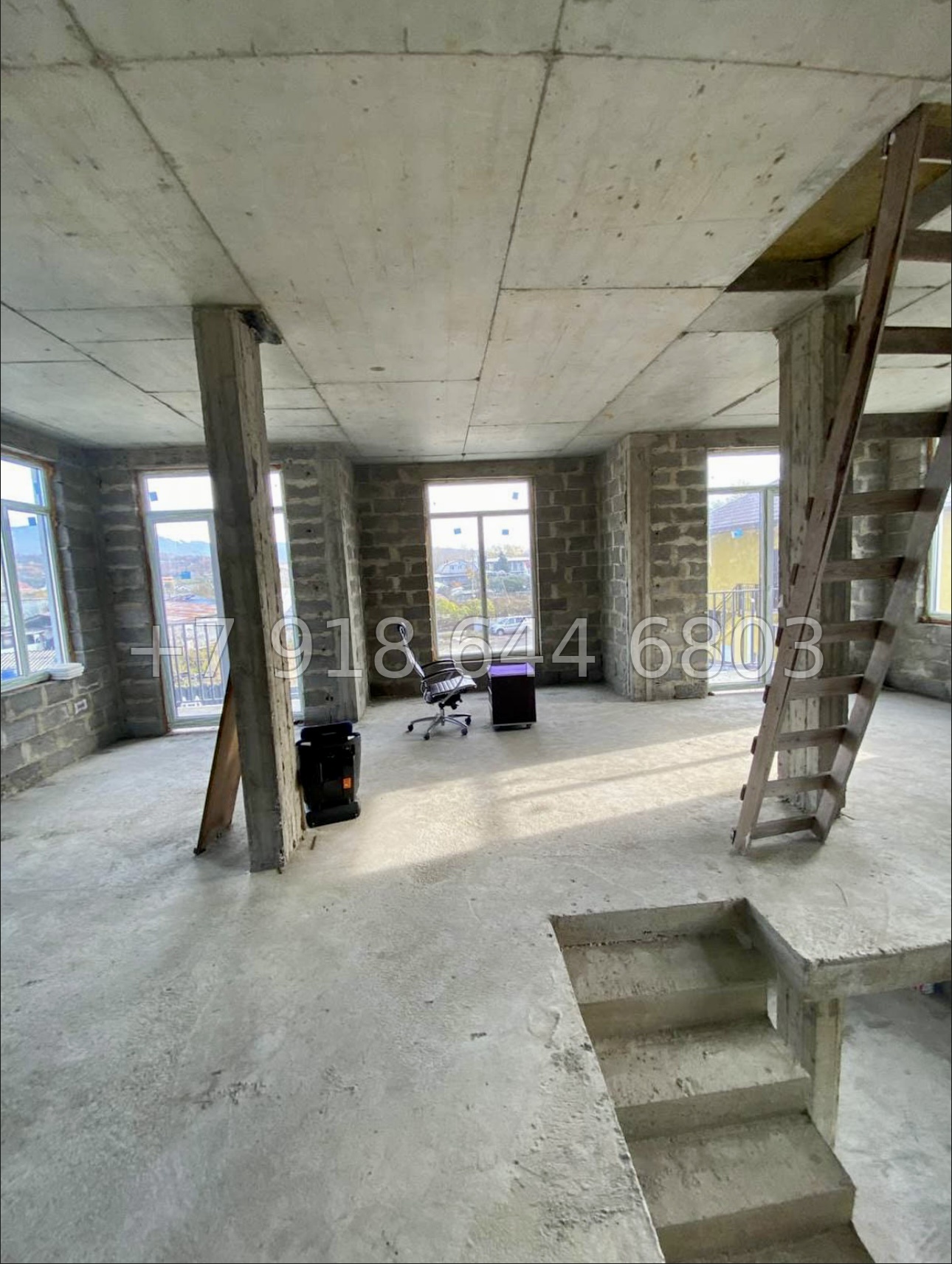 № 54 Б. Дом с большим участком земли в Адлере  - миниатюра 9