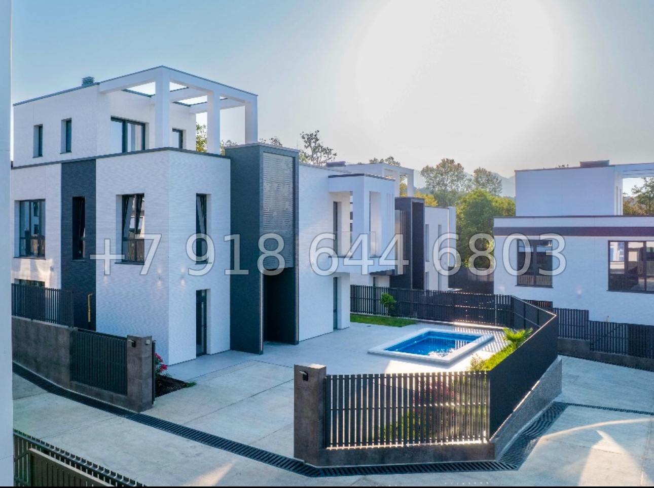 № 117 Б. Адлер 8 домов с бассейном  - миниатюра 20