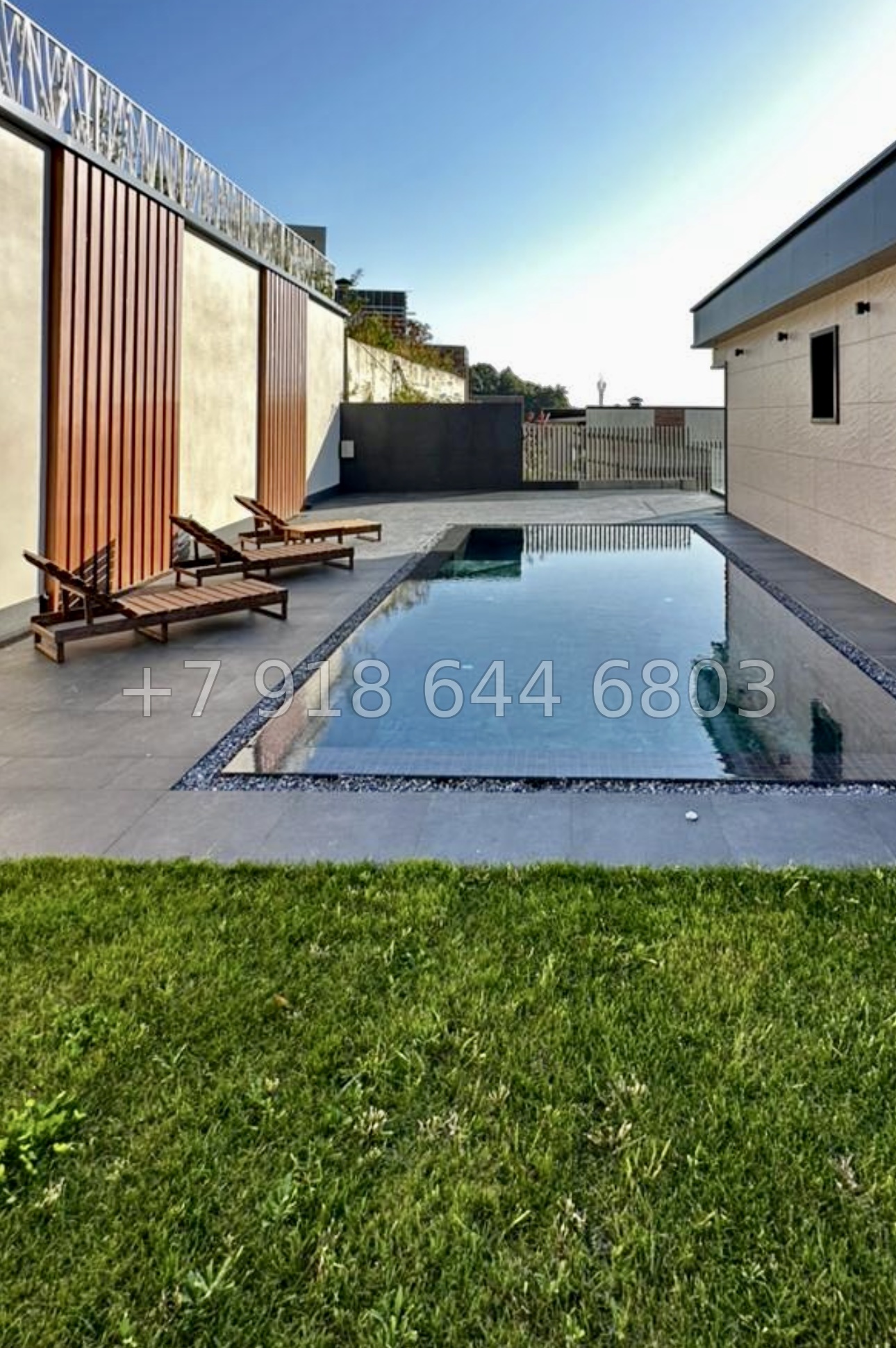 № 24 Б. Дом с бассейном в Адлере  - миниатюра 19