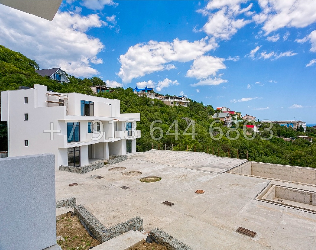 № 11 н. Таунхаусы в Ялте с видом на Чёрное море  - миниатюра 18