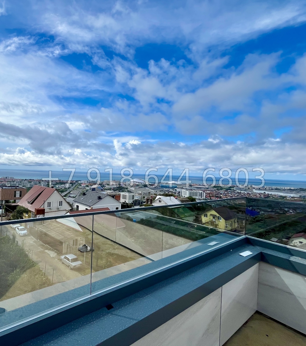 № 32 М. Современный коттедж с бассейном в Адлере  - миниатюра 22