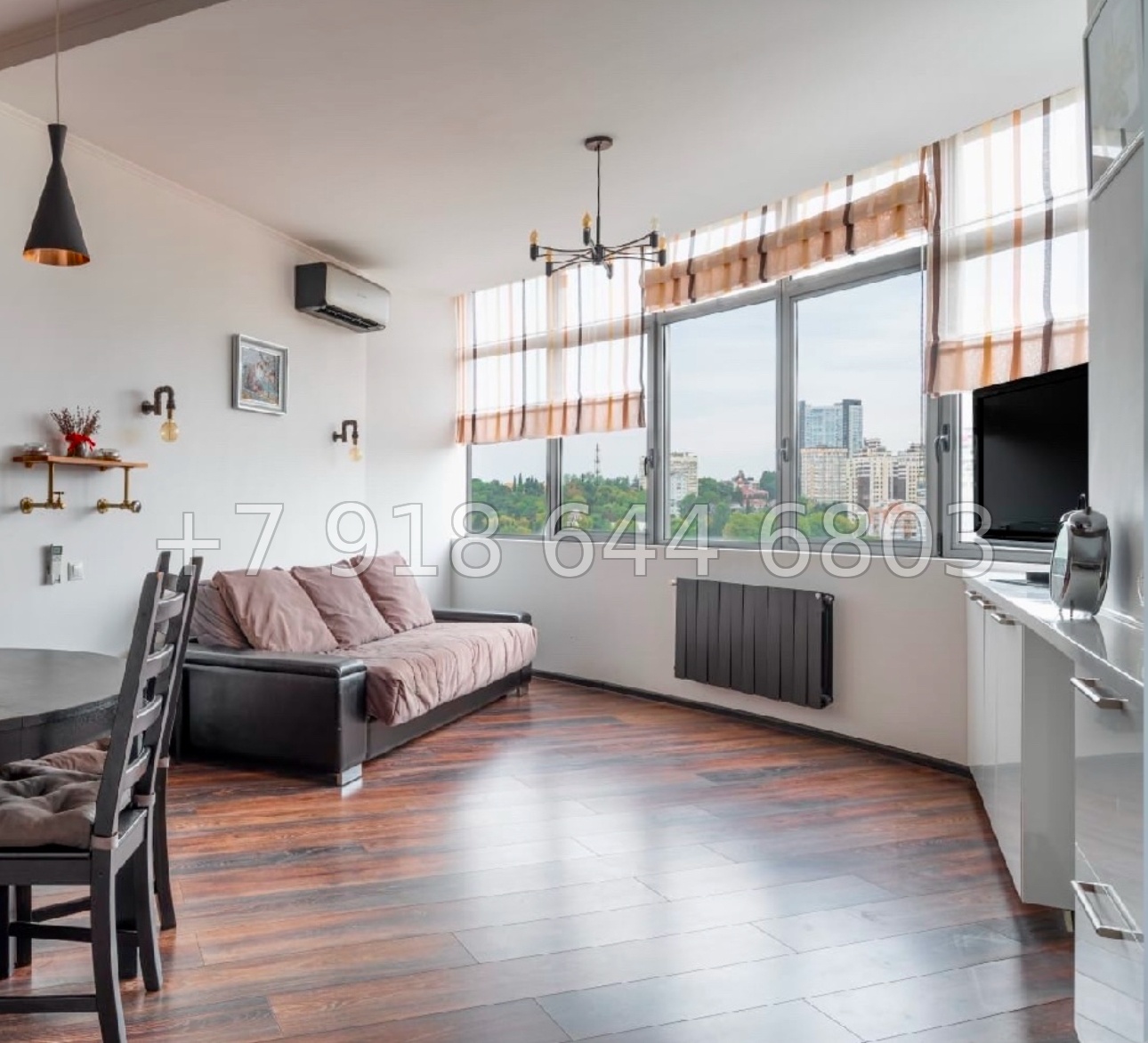 № 38е. В центре Сочи квартира у моря - миниатюра 3