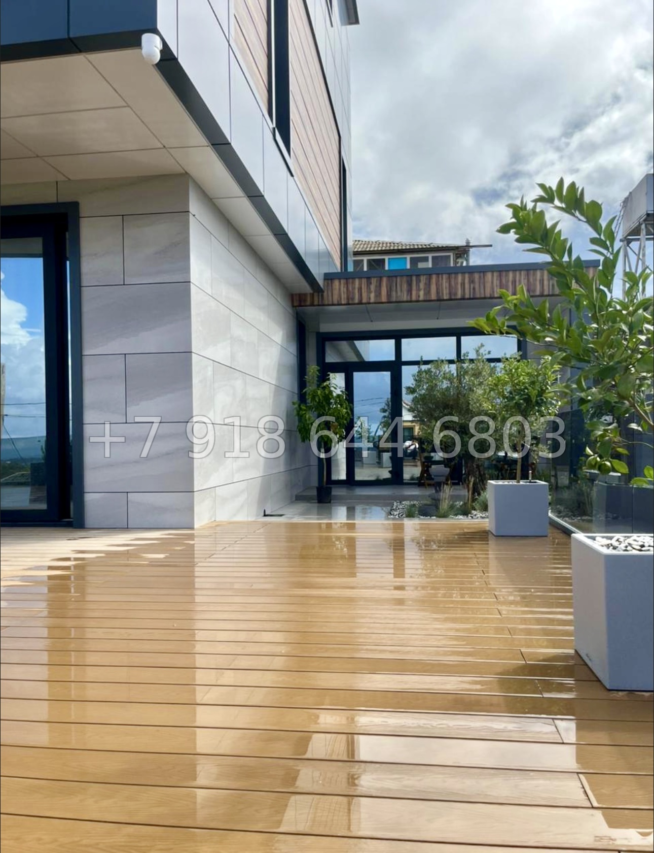 № 32 М. Современный коттедж с бассейном в Адлере  - миниатюра 21