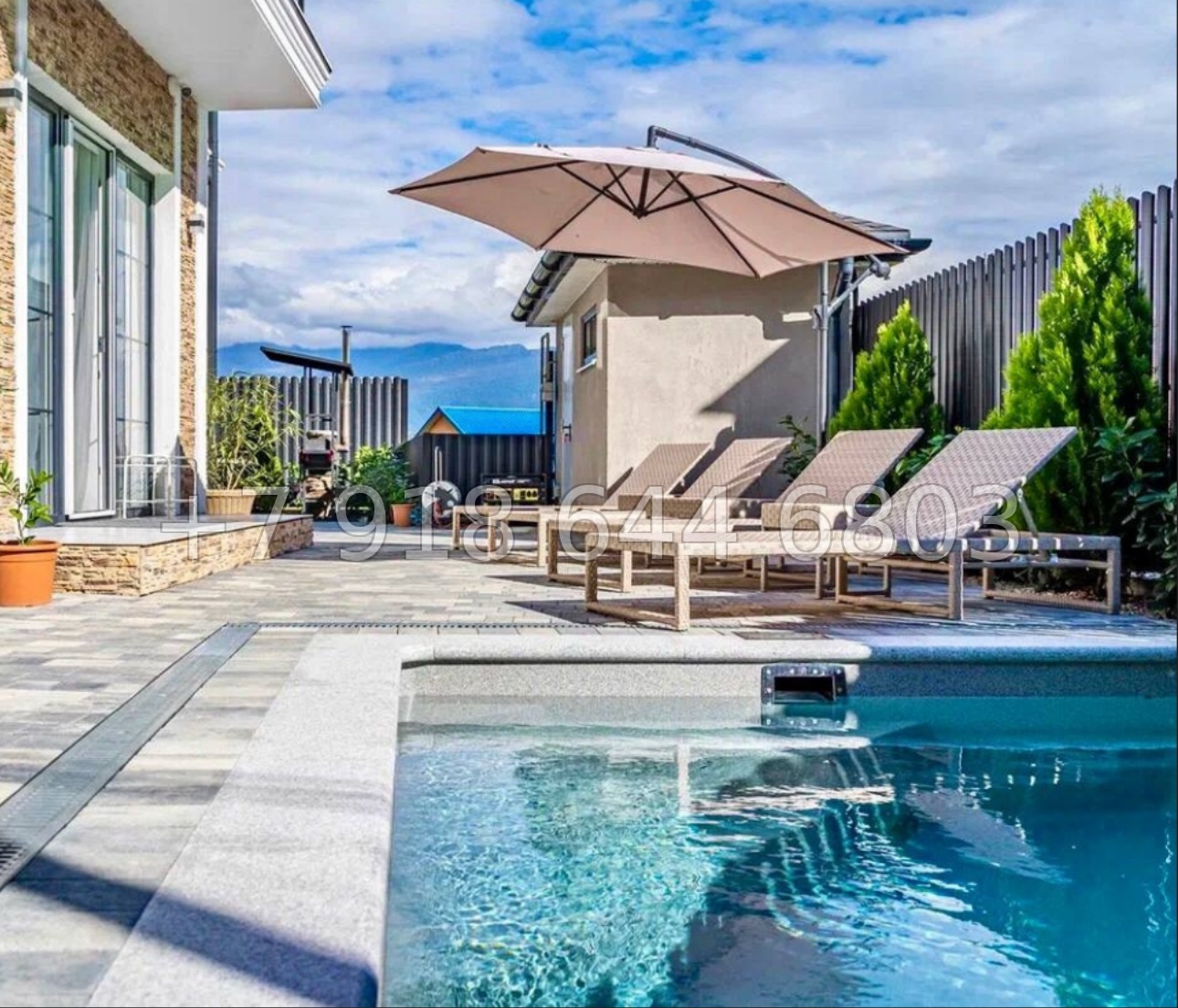 № 17 Б. Два дома в Адлере  - миниатюра 2