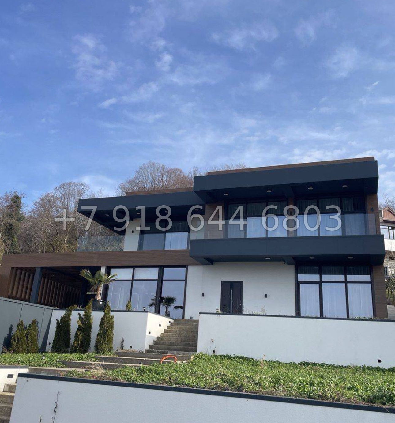 № 98 в. Дом с ремонтом в Адлере  - миниатюра 1