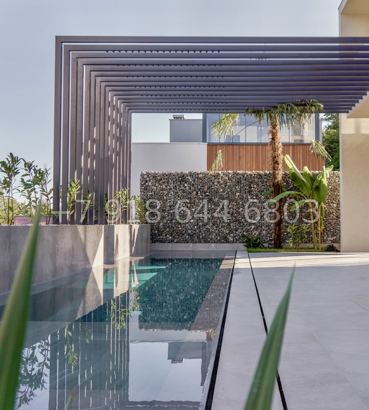 № 13 В. Современный дом с бассейном в Адлере с ремонтом и техникой  - миниатюра 41