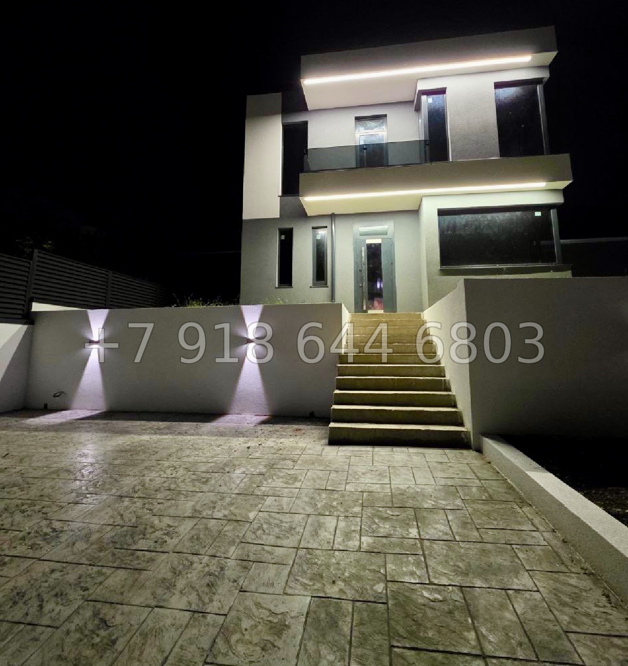 № 173 А. Дом в Сочи Хайтек - миниатюра 3