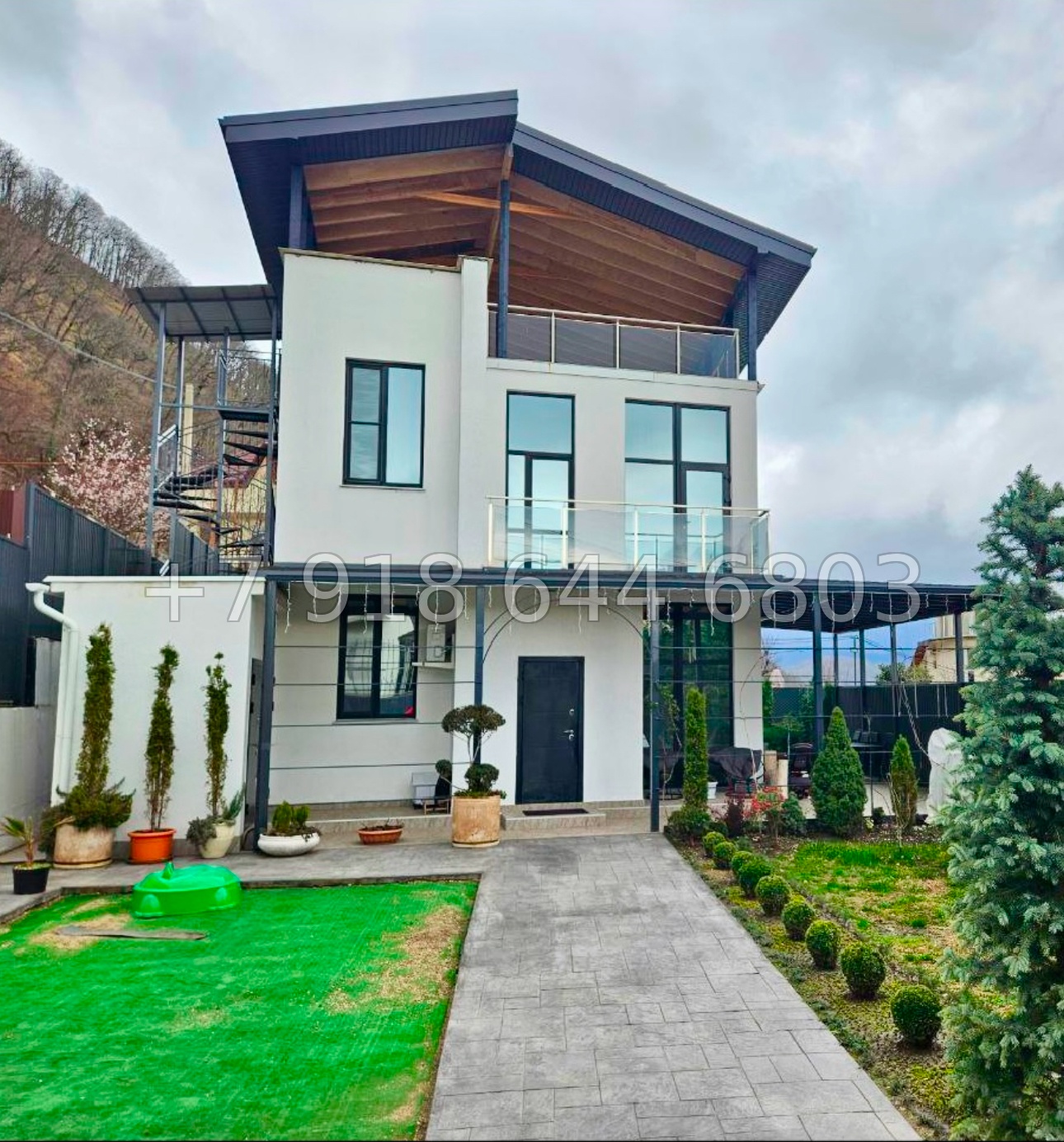 № 165 Б. Дом в Сочи с ремонтом  - миниатюра 1