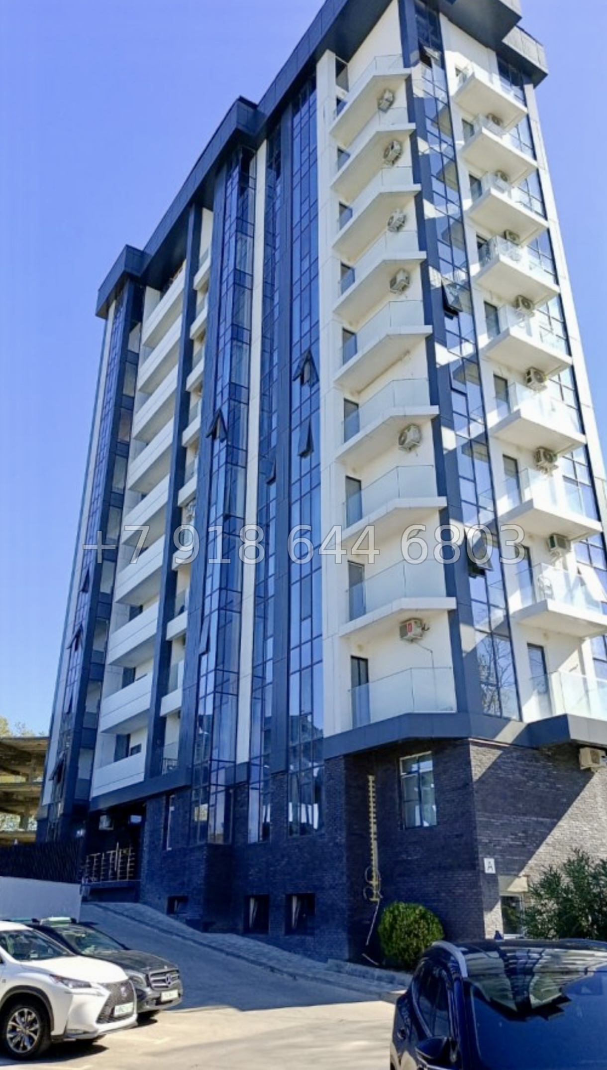 № 128 р. Квартира в центре города Сочи  - миниатюра 12