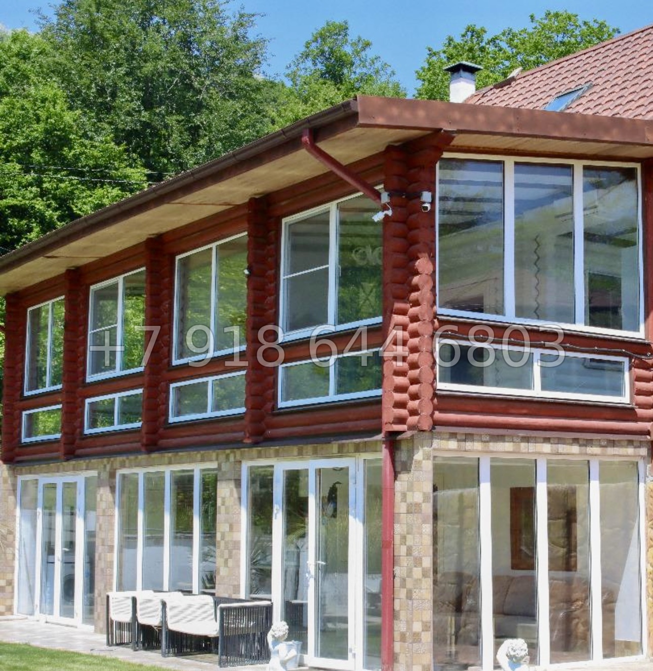 № 72 Б. Дом с озером с карпами в Адлере  - миниатюра 6