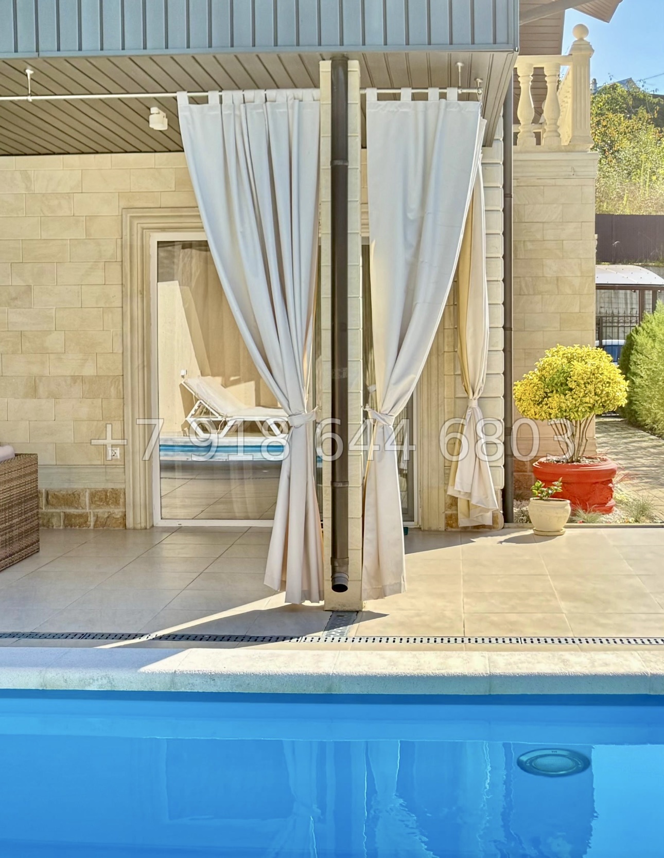 № 2 В. Дом с бассейном в Адлере  - миниатюра 12