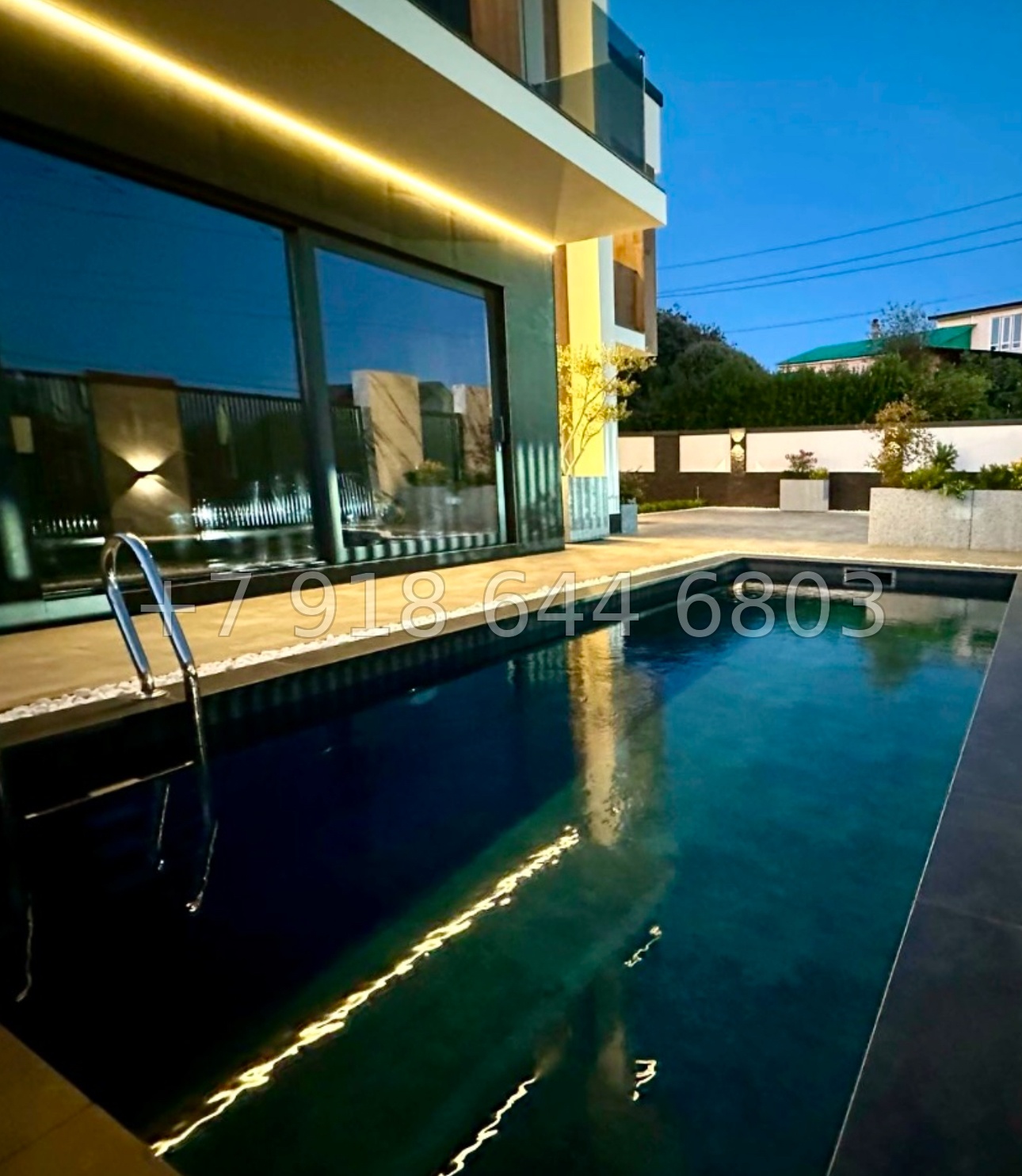 № 42 в. Современный дом рядом с Сириусом в Адлере  - миниатюра 14