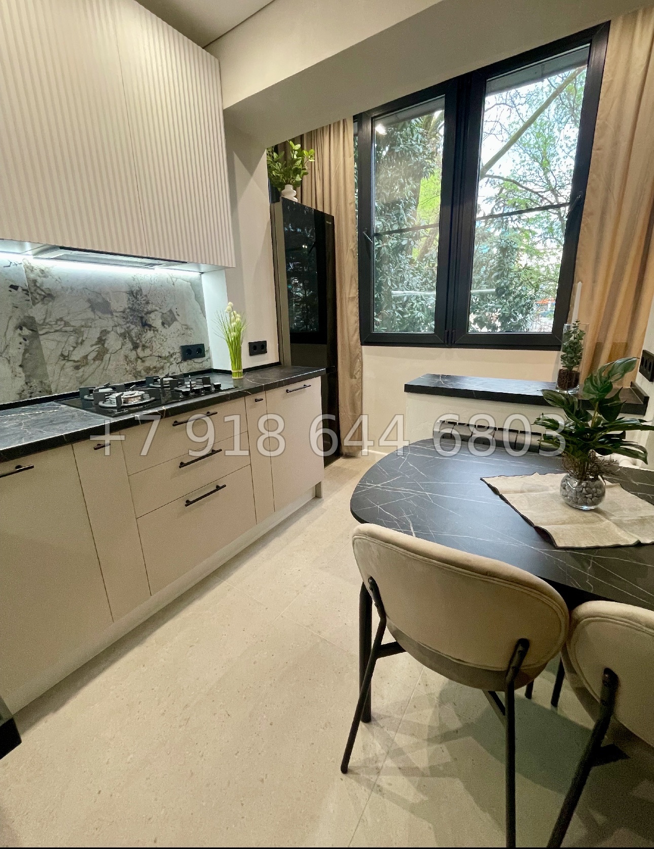 № 44р. Квартира в самом центре города Сочи  - миниатюра 3