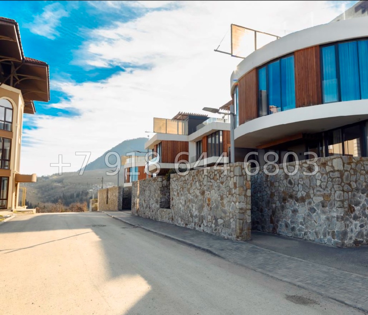 № 4 н. Дом в Алуште в коттеджном посёлке. Круглые дома - миниатюра 18