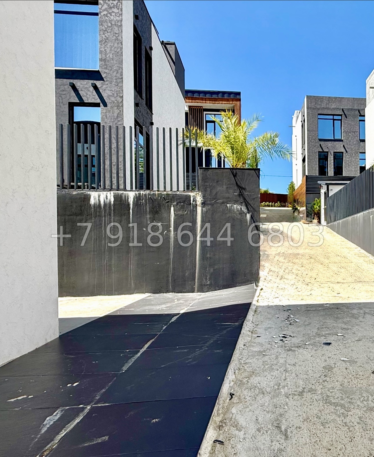 № 11 А. Дома в Адлере - миниатюра 15