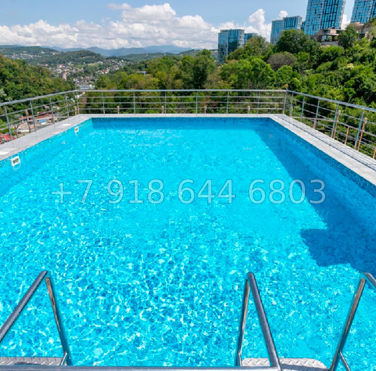 № 574 р. Квартира с бассейном на крыше в Сочи  - миниатюра 1