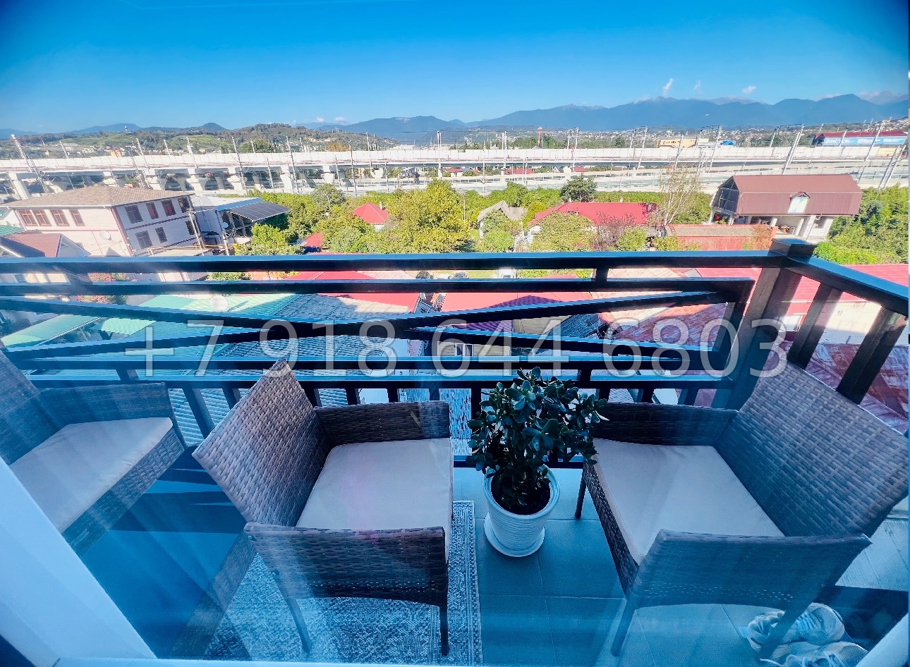 № 316 р. Очень большая квартира в Адлере  - миниатюра 7