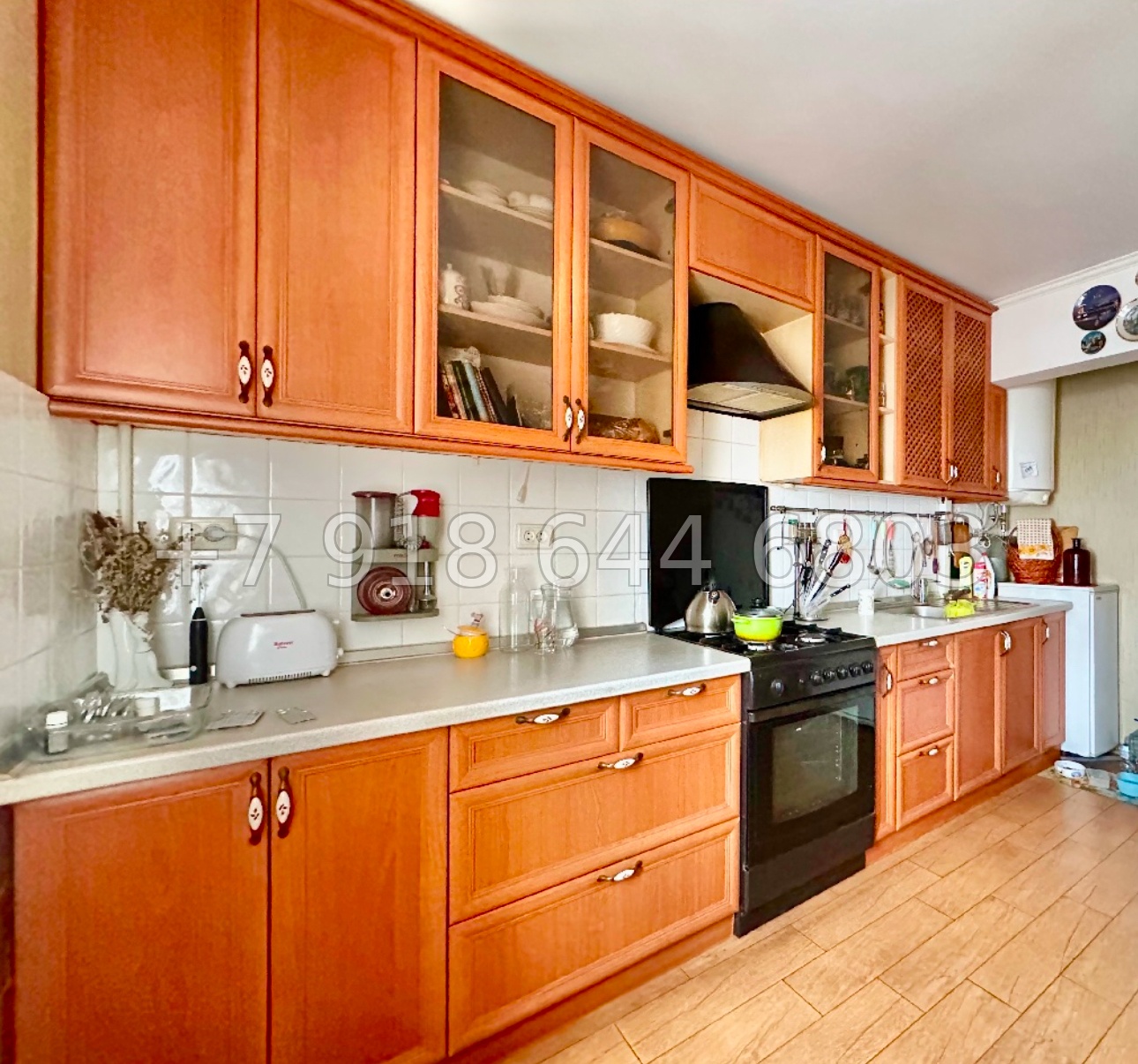 № 49 г. Пятикомнатная квартира в Симферополе  - миниатюра 1