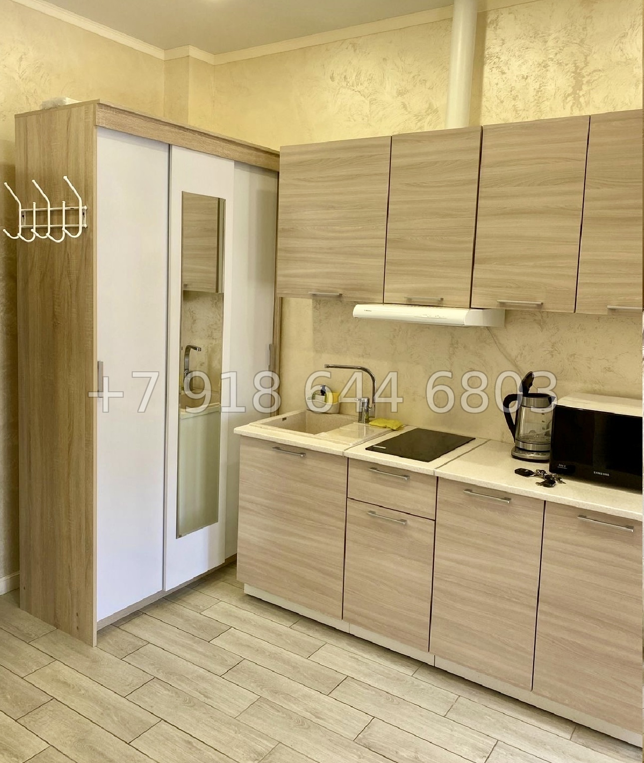 № 40х. Жилье в Адлере  - миниатюра 4